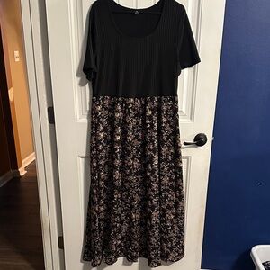 SHEIN Black and Pink Floral Midi Dress